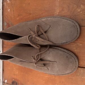 Women's Brown Clark's  Suede Shoes